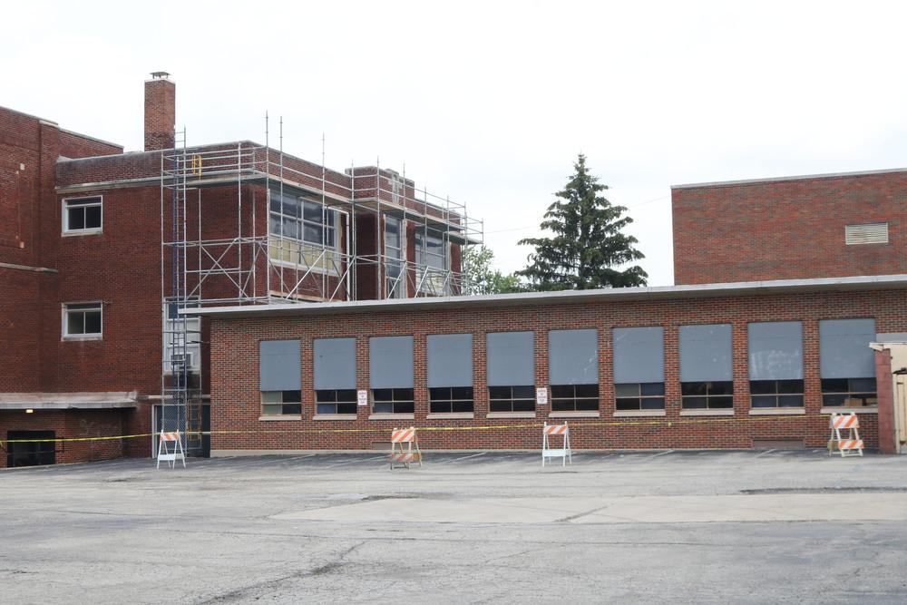 El TSJCV confirma la resolución de tres contratos de obra en centros escolares por incumplimiento culpable del contratista, al no haber iniciado las obras pese a las reservas formuladas en el acta de replanteo